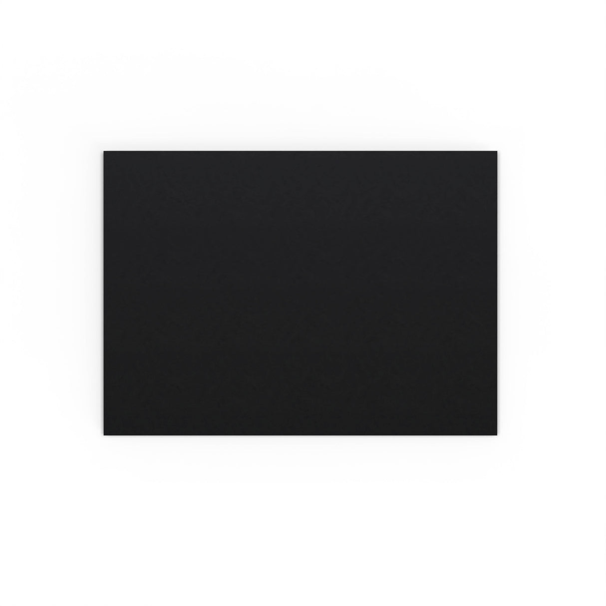Musta kirjekuori 133x184 mm