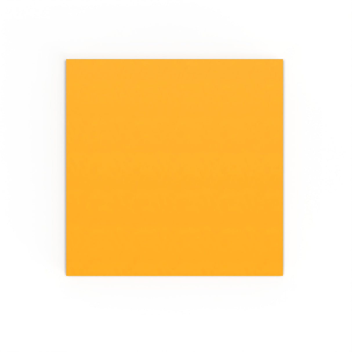 tummankeltainen kirjekuori 155x155 mm