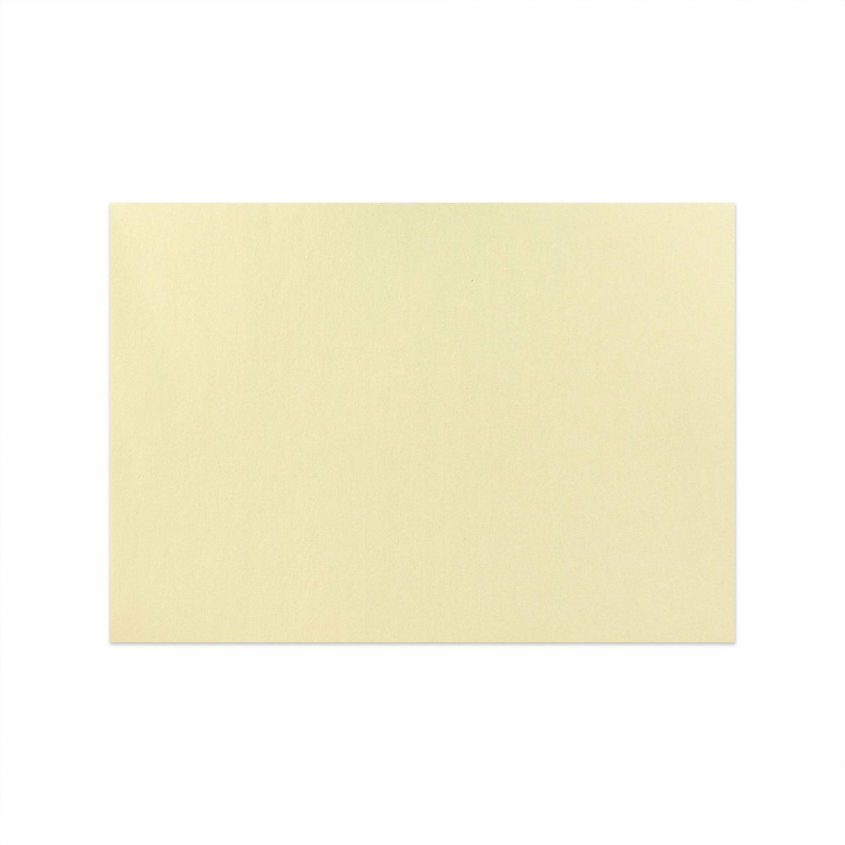 Helmiäispintaiset kirjekuoret