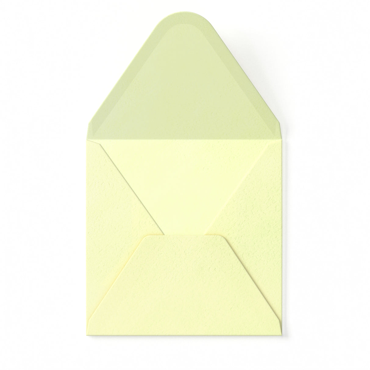 Norsunluunvärinen kirjekuori vasarakuviolla 130 x 130 mm