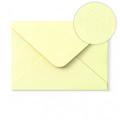 Norsunluunvärinen kirjekuori vasarakuviolla 162x229 mm (C5)