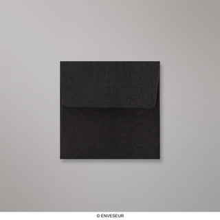 Musta kirjekuori 80x80 mm
