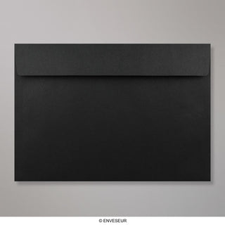 Musta kirjekuori 229x324 mm