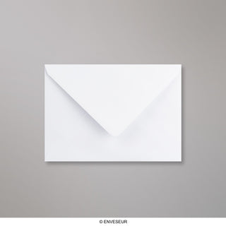 Valkoinen kudottupaperinen kirjekuori 125x175 mm