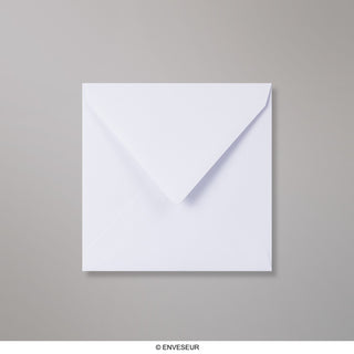 Valkoinen kudottupaperinen kirjekuori 140x140 mm