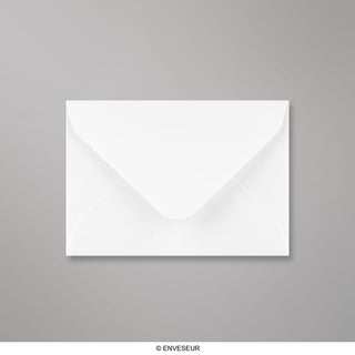 Valkoinen kudottupaperinen kirjekuori 70x100 mm