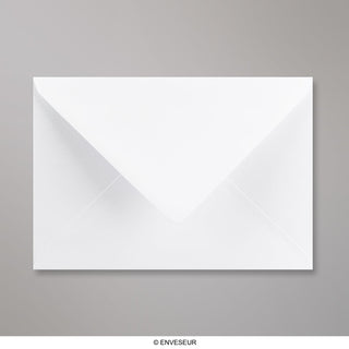 Valkoinen kudottupaperinen kirjekuori 162x229 mm (C5)