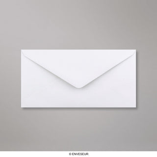 Valkoinen kudottupaperinen kirjekuori 110x220 mm (DL)