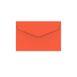 V-läpälliset kirjekuoret liimanauhalla