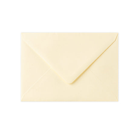 Kirjekuori magnolianvärinen 125x175 mm