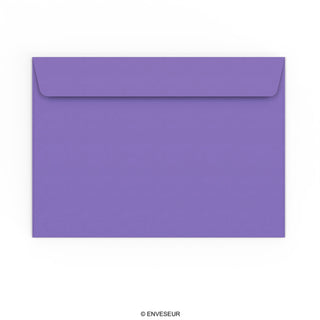 purppuran värinen kirjekuori 162x229 mm (C5)