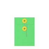 Värilliset kirjekuoret, joissa on naru- ja kiekkokiinnitys