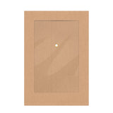 Sivulevikekirjekuori isolla ikkunalla, narulla ja prikalla